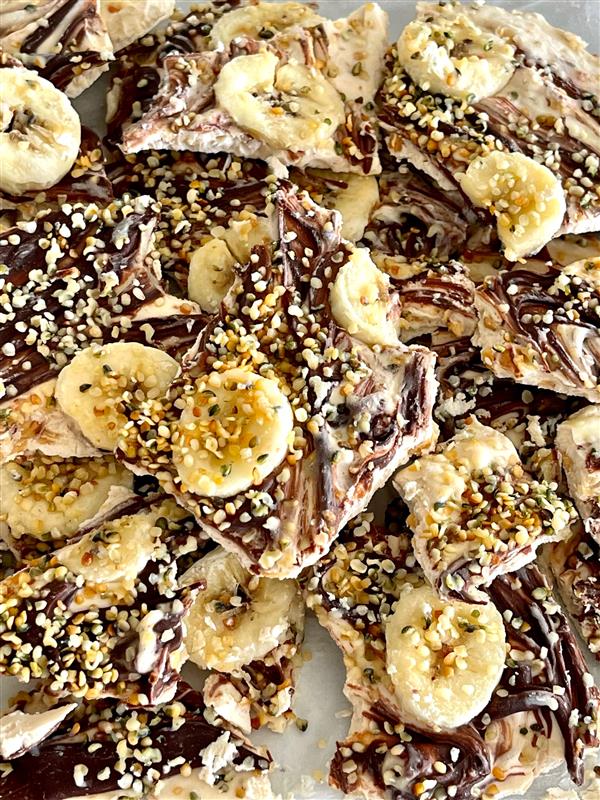 Frozen Yoghurt Bark with Toasted Hemp Hearts